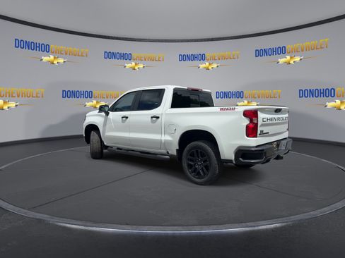 New 2026 Chevrolet Silverado 1500 LT Trail Boss w/ Convenience Package II AWD/4WD image 9