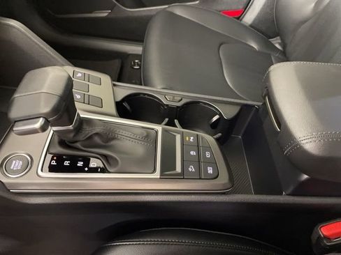 New 2026 Kia Sportage EX w/ EX Panorama Roof Package image 32