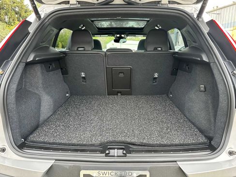 Certified 2023 Volvo XC40 Recharge Ultimate AWD/4WD image 15