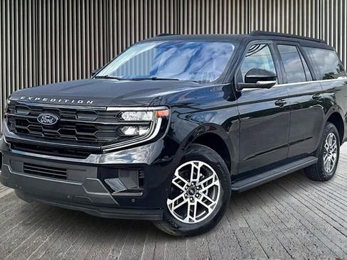 New 2025 Ford Expedition Max Active AWD/4WD image 1