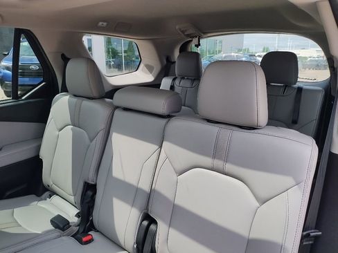 Used 2023 Honda Pilot Touring image 47