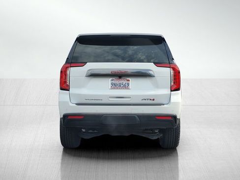 Used 2024 GMC Yukon AT4 w/ Technology Package image 6