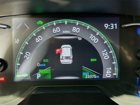 Used 2023 Toyota RAV4 AWD Hybrid image 18