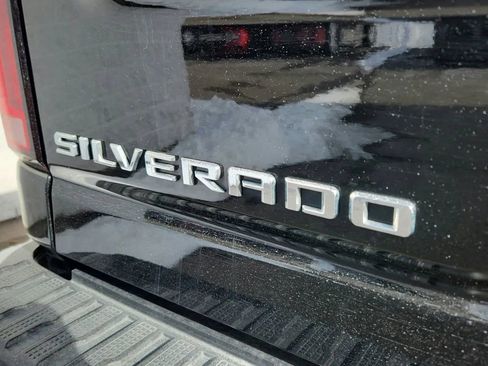 Used 2024 Chevrolet Silverado 2500 ZR2 image 15