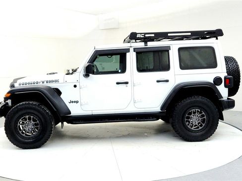Used 2022 Jeep Wrangler Unlimited Sport image 3