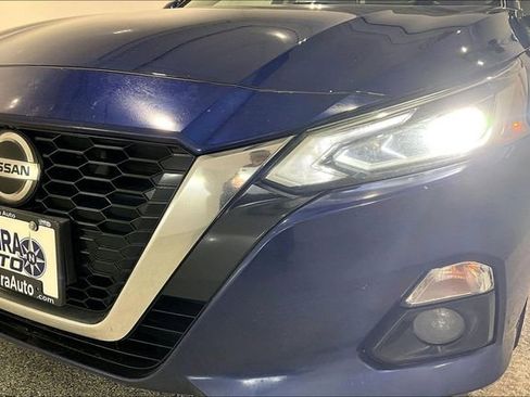 Used 2019 Nissan Altima 2.5 Platinum image 31