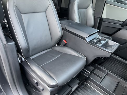 Used 2024 Tesla Cybertruck Cyberbeast image 23