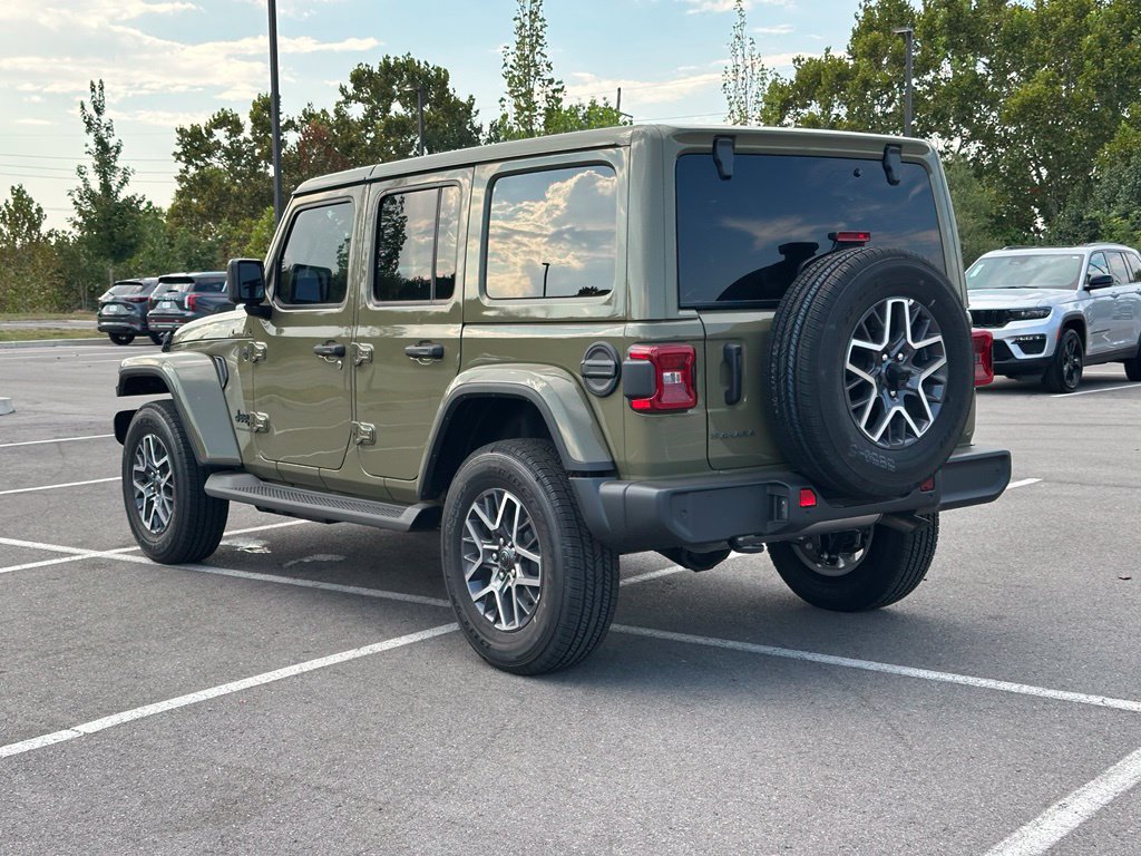 New 2026 Jeep Wrangler Unlimited Sahara AWD/4WD image 5