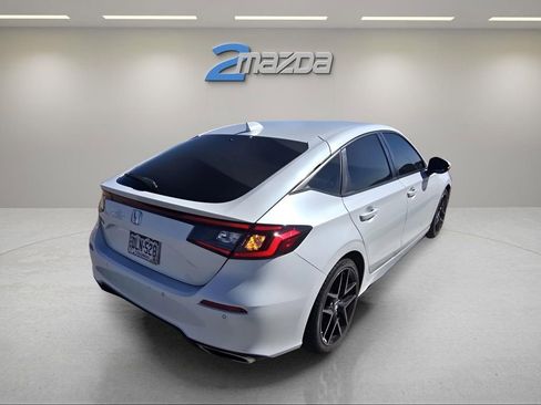 Used 2022 Honda Civic Sport Touring image 5