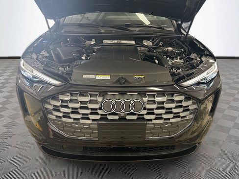 Certified 2025 Audi Q5 Premium AWD/4WD image 31