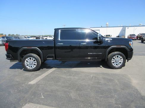 Certified 2021 GMC Sierra 2500 Denali w/ Denali Ultimate Package AWD/4WD image 5