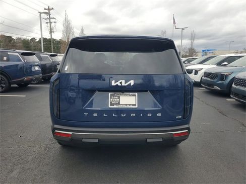 New 2027 Kia Telluride S image 5
