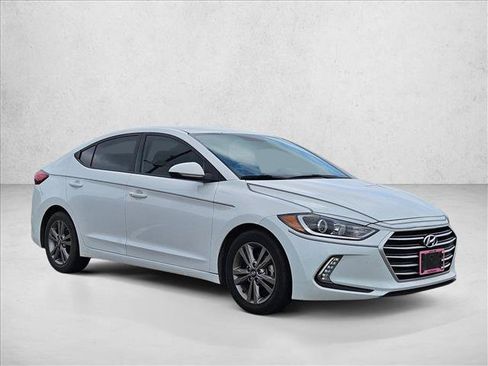 Used 2017 Hyundai Elantra SE w/ SE A/T Tech Package 03 FWD image 3