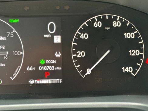Used 2025 Honda CR-V Sport Touring image 26