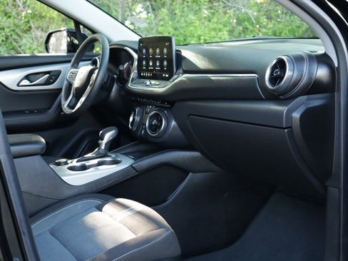 Used 2023 Chevrolet Blazer LT w/ Convenience Package image 30