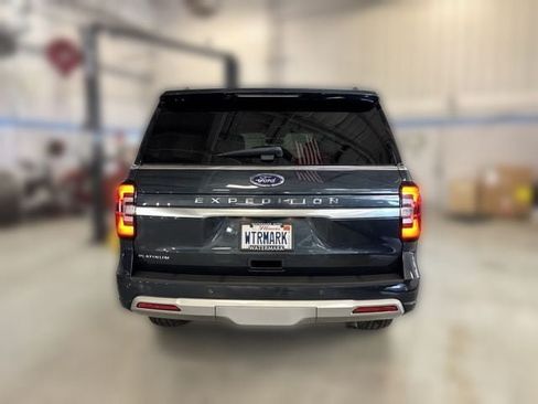 Used 2024 Ford Expedition Platinum AWD/4WD image 4