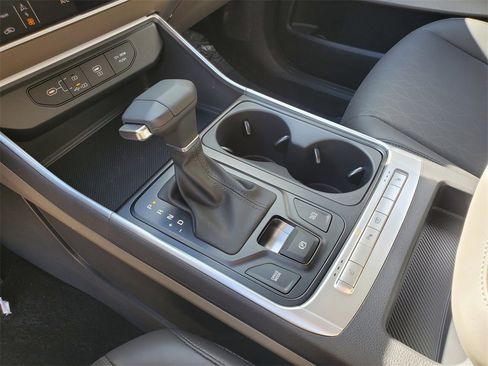 New 2026 Kia Carnival image 28