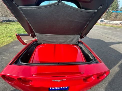 Used 2005 Chevrolet Corvette Base 2D Coupe w/ Preferred Equipment Group image 23