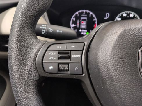 Used 2024 Honda HR-V LX image 23