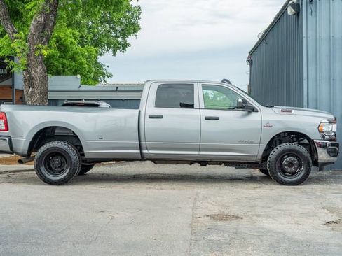 Used 2022 RAM 3500 Tradesman AWD/4WD image 7