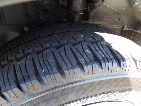 Used 2024 Ford Transit 350 XLT image 31