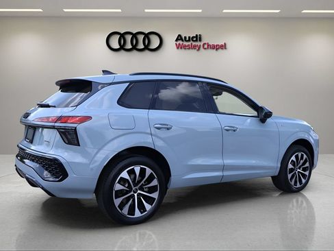 New 2026 Audi Q3 quattro 2.0T AWD/4WD image 5