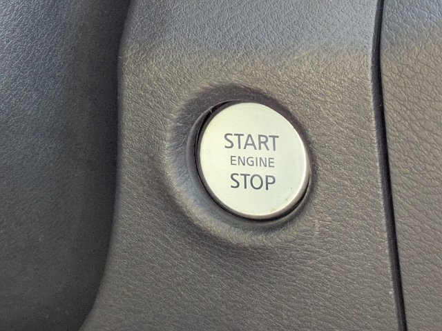 Used 2022 Nissan Frontier SV RWD image 31