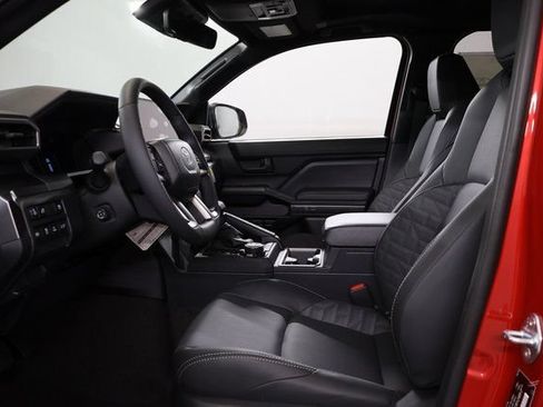 New 2026 Toyota 4Runner TRD Off-Road Premium AWD/4WD image 12