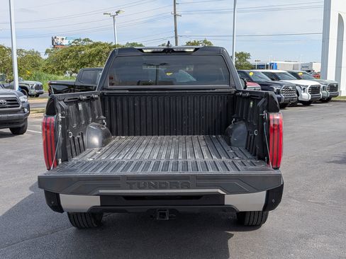 Used 2024 Toyota Tundra Limited AWD/4WD image 7