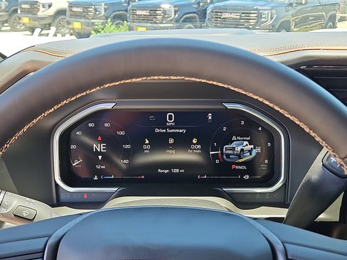 New 2026 GMC Sierra 3500 AT4 w/ AT4 Premium Plus Package AWD/4WD image 14