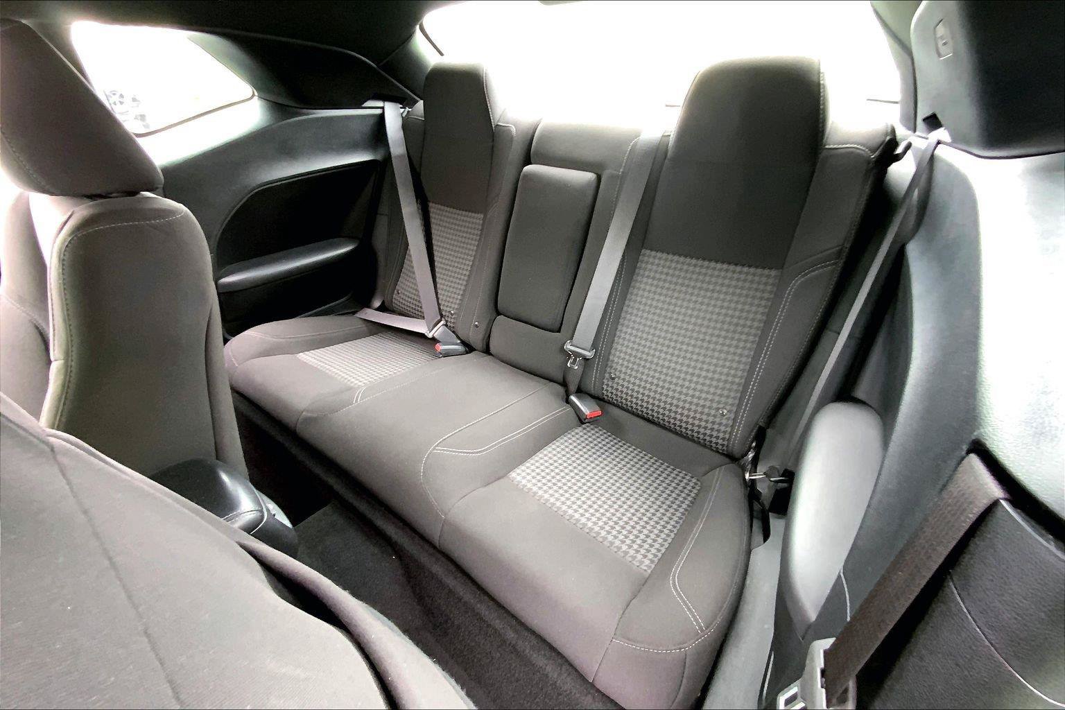 Used 2023 Dodge Challenger SXT RWD image 21