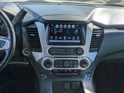 Used 2020 GMC Yukon SLT w/ Open Road Package image 18