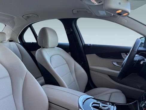 Certified 2017 Mercedes-Benz C 300 Sedan image 29
