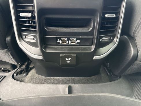 Used 2020 RAM 1500 Big Horn image 22
