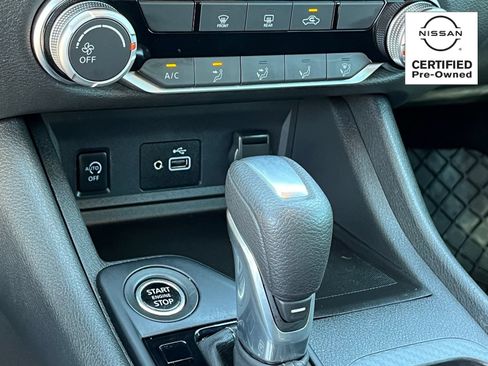 Certified 2025 Nissan Sentra S FWD image 26