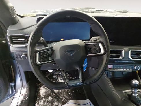 Used 2025 Ford Mustang GT Premium image 12