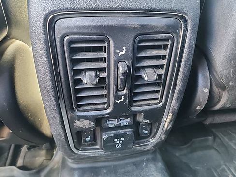 Used 2017 Jeep Grand Cherokee Limited AWD/4WD image 34