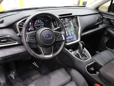 Used 2024 Subaru Outback Touring AWD/4WD image 27