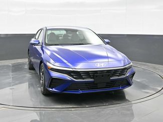 New 2026 Hyundai Elantra Limited video 2