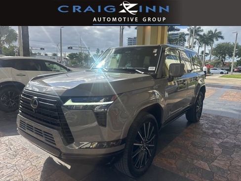Used 2025 Lexus GX 550 w/ Cold Area Package image 1