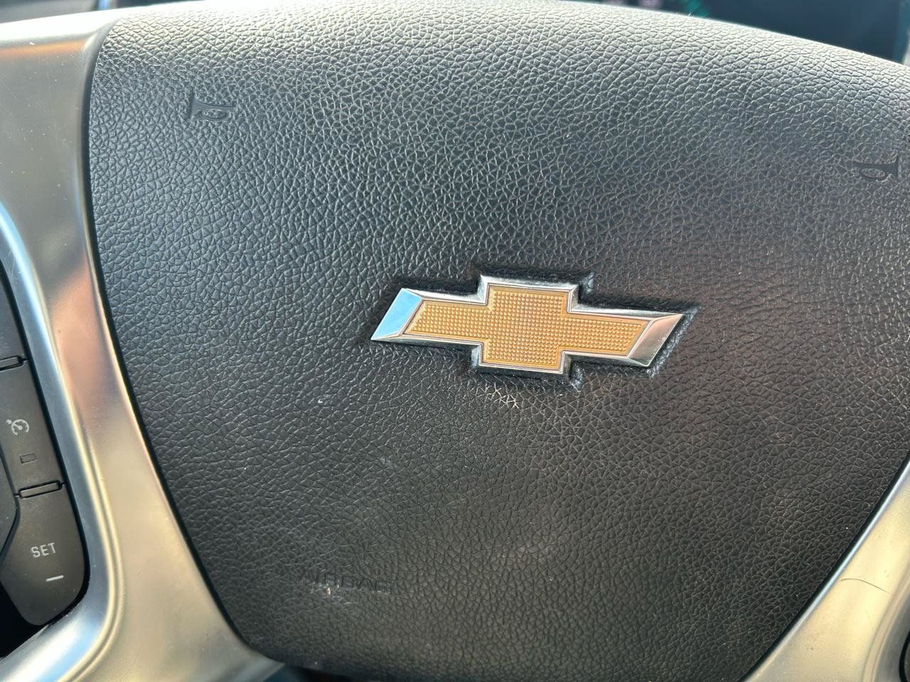 Used 2017 Chevrolet Traverse LT FWD image 22