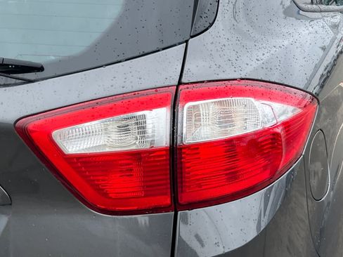 Used 2015 Ford C-MAX SE FWD image 18