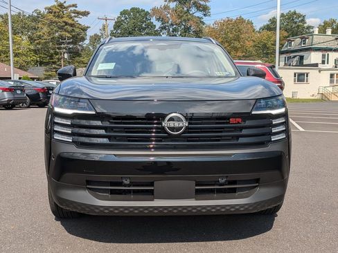 New 2025 Nissan Kicks SR w/ SR Premium Package image 2