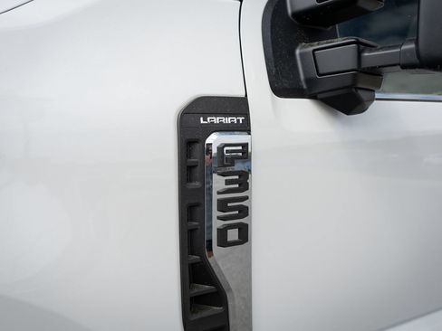 New 2026 Ford F350 Lariat w/ Lariat Ultimate Package AWD/4WD image 13