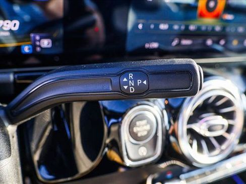 Used 2021 Mercedes-Benz GLA 35 AMG 4MATIC image 21