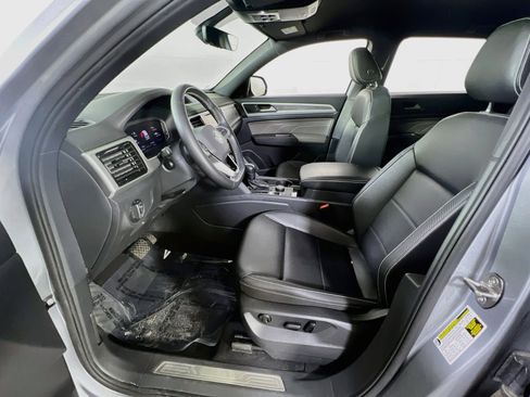 Used 2023 Volkswagen Atlas Cross Sport SE AWD/4WD image 20
