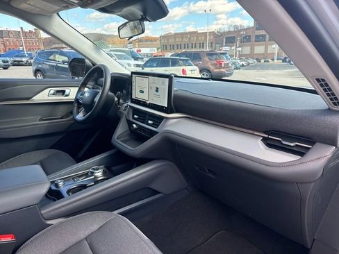 New 2026 Ford Explorer Active AWD/4WD image 19