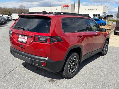 New 2026 Jeep Cherokee Laredo image 6