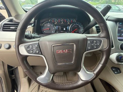 Used 2019 GMC Yukon SLT w/ Premium Edition AWD/4WD image 9