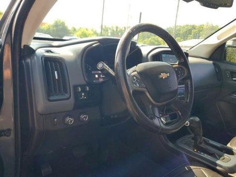 Used 2019 Chevrolet Colorado Z71 AWD/4WD image 13